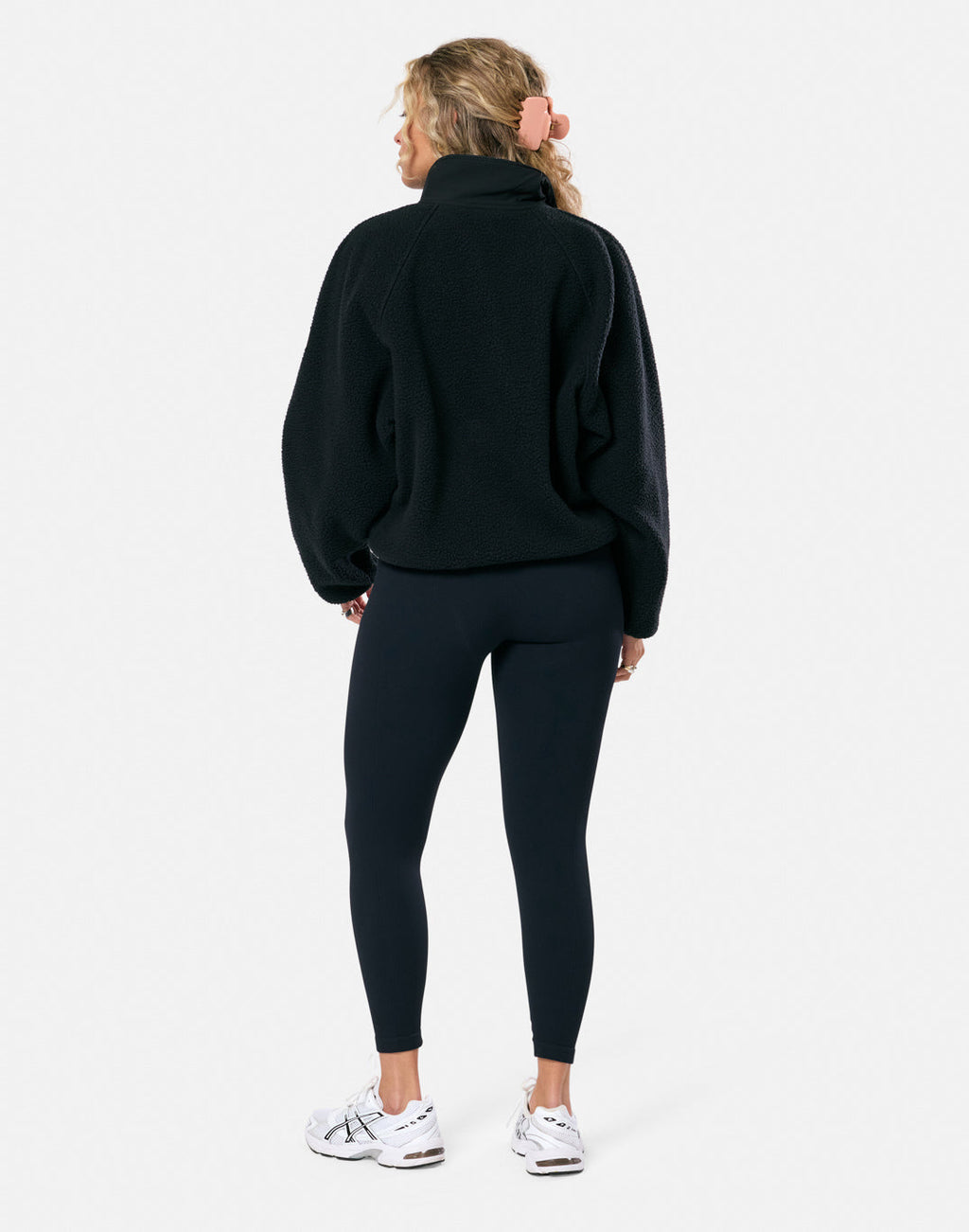 Horizon Layer Up Snap (Black)