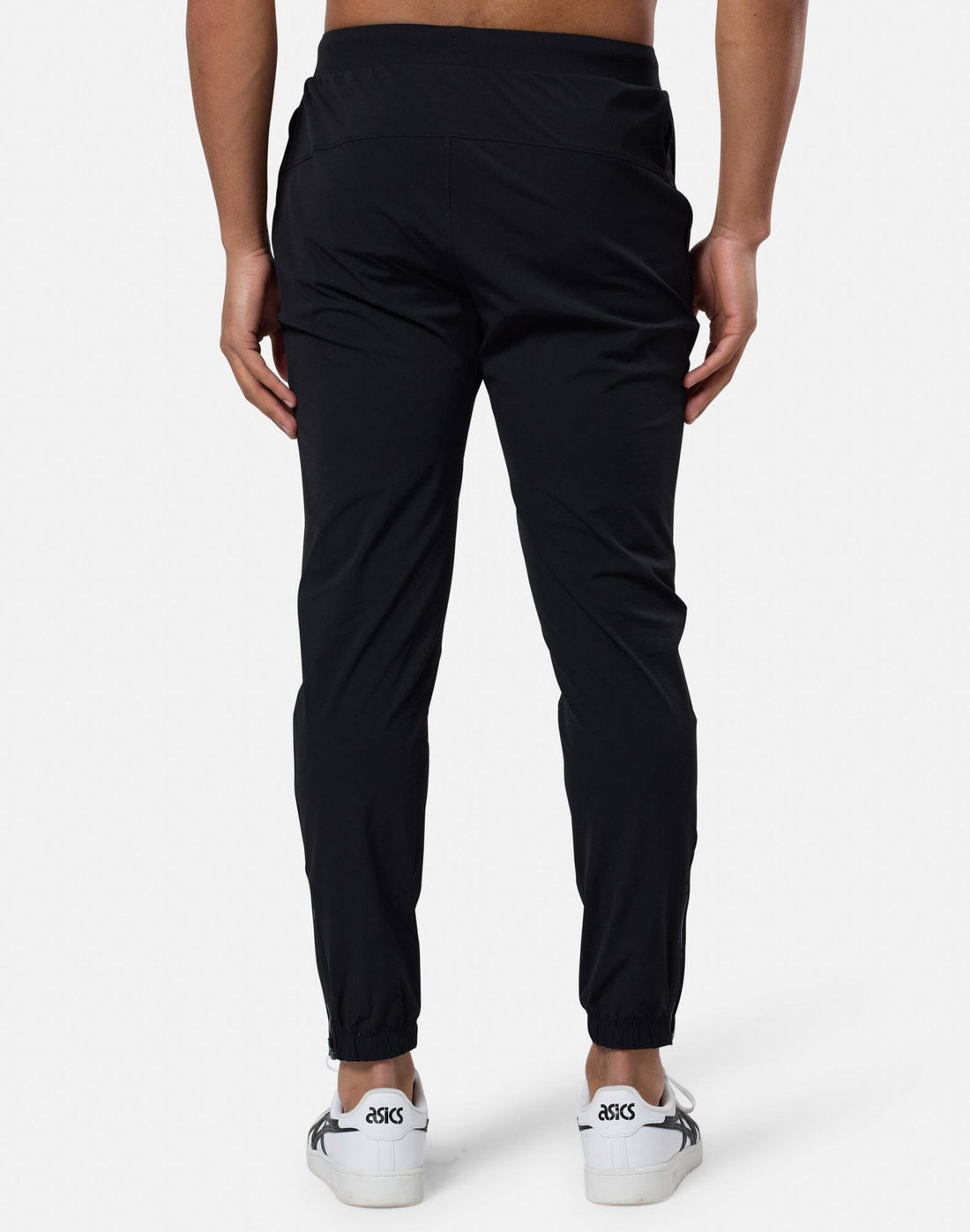 Mens In Motion Jogger (Black)