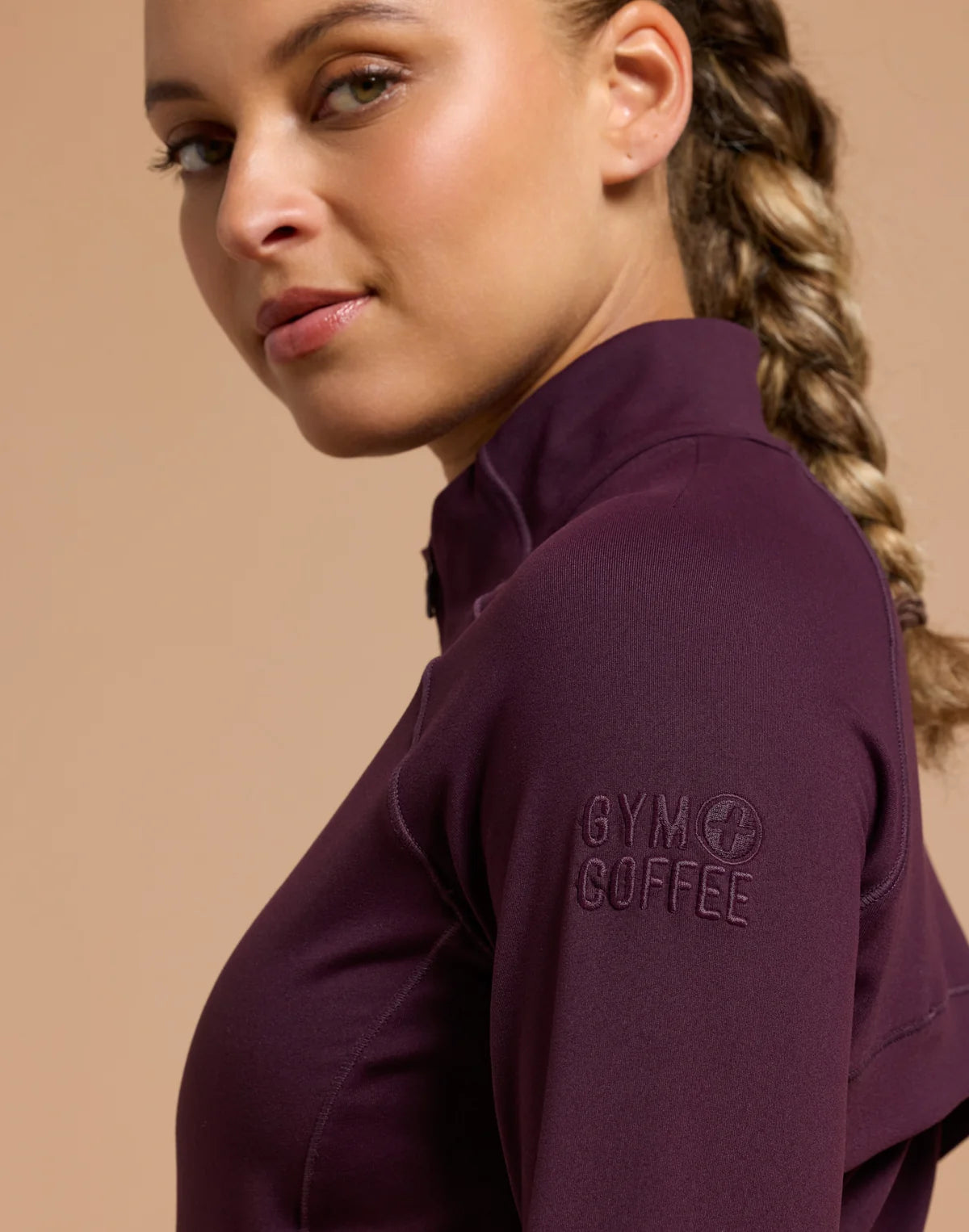 Womens Relentless Full Zip (Grape Noir)