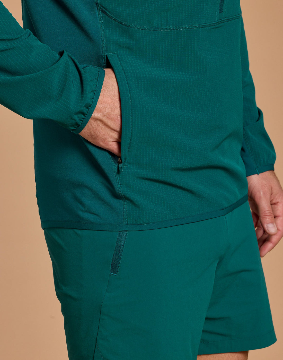 Mens Relentless Train Midlayer (Green)