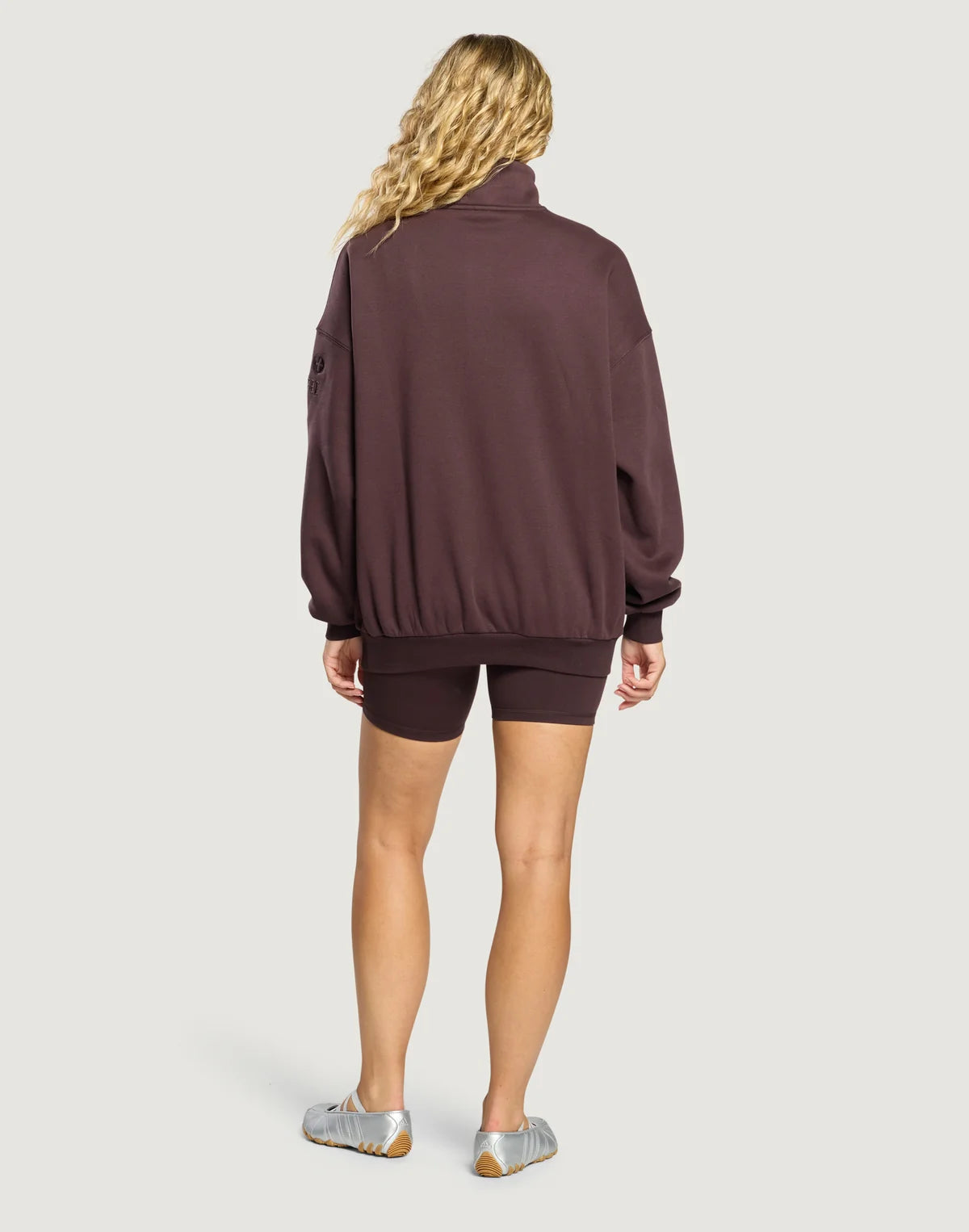 Womens Sierra Snap Collar Sweatshirt (Mocha Bean)