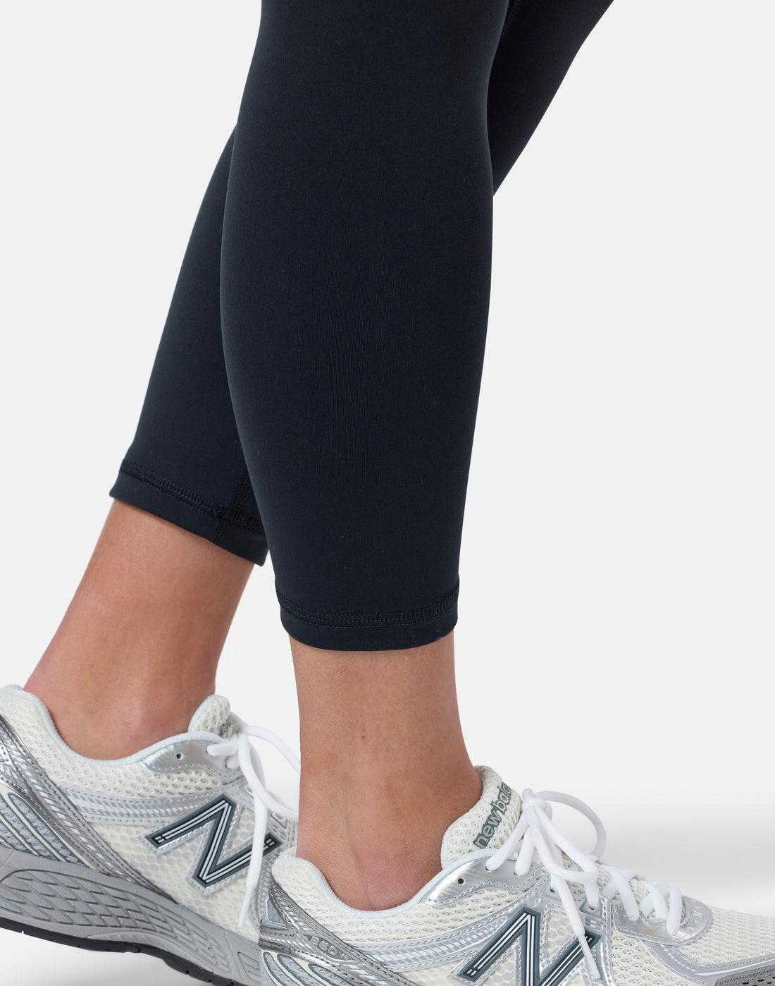 Womens Soft Motion 7/8 Legging (Black)