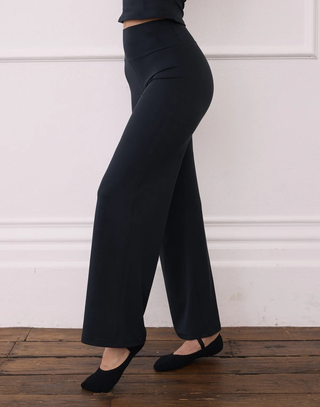 Womens Day Kind Wide Leg Legging (Black)
