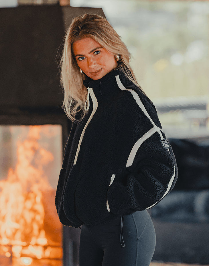 Industry Fleece Half Zip (Black)