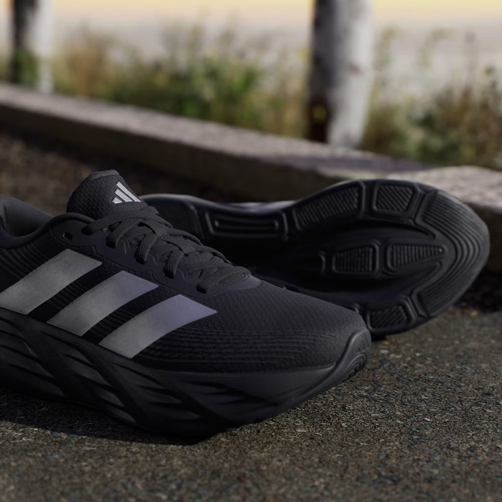 Womens Galaxy 8 Trainers (Core Black/Iron Metallic/Carbon)