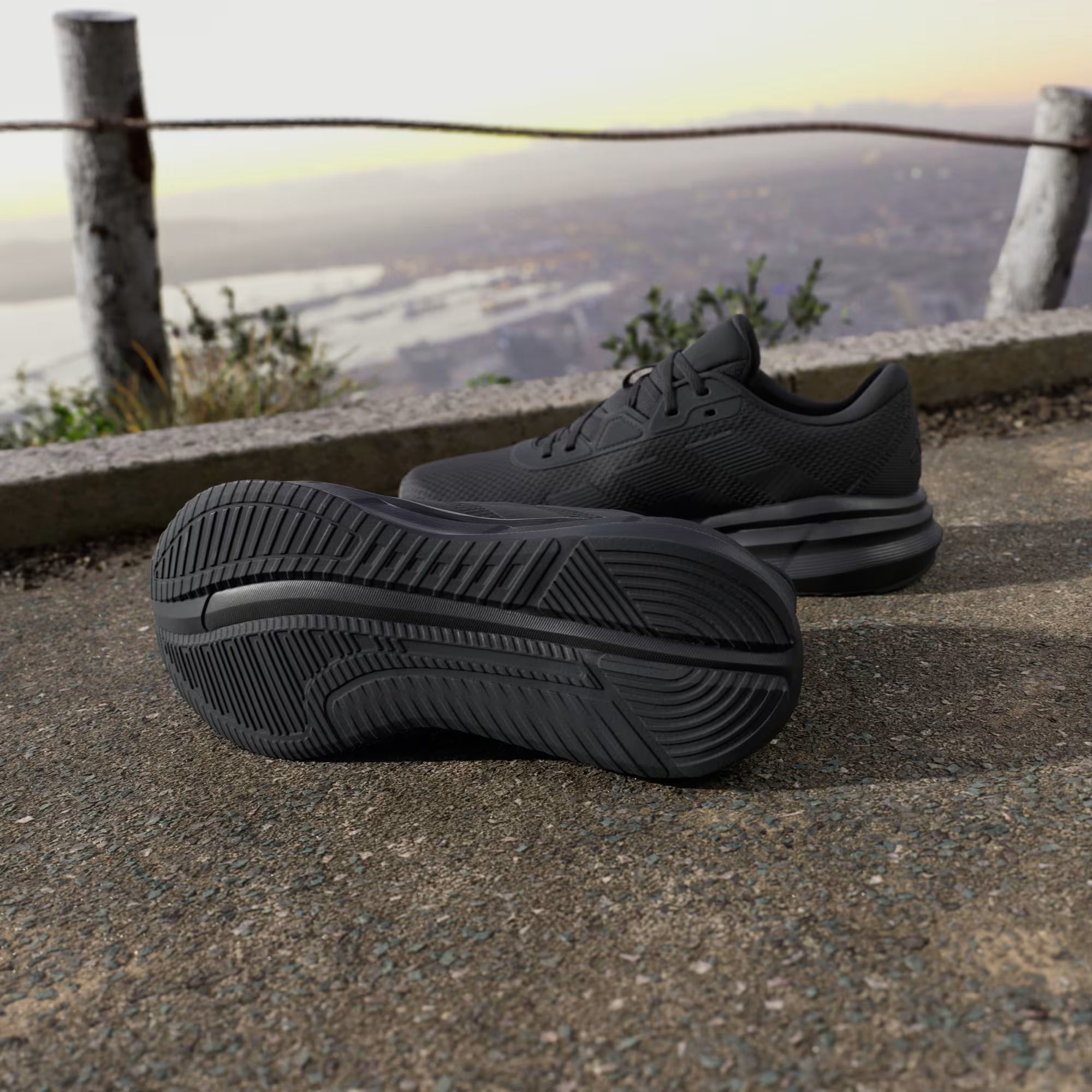 Mens Galaxy 7 (Black/Black)