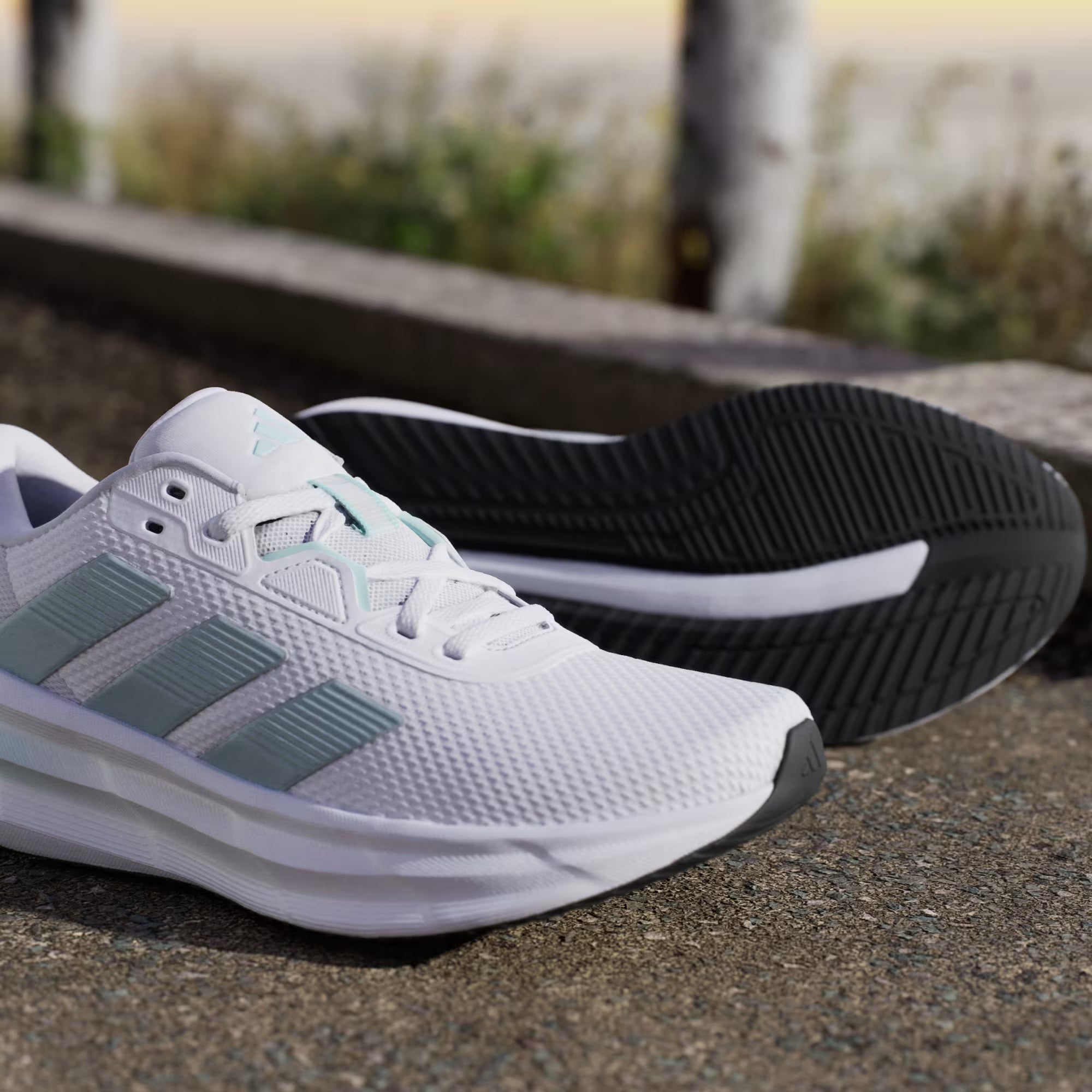 Womens Galaxy 7 Trainers (Cloud White/Magic Grey/Aqua)