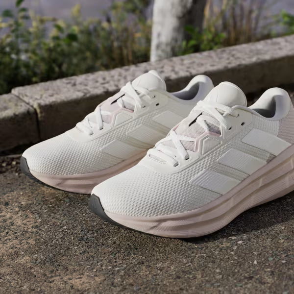 Womens Galaxy 7 (Off White/Muave/Black)