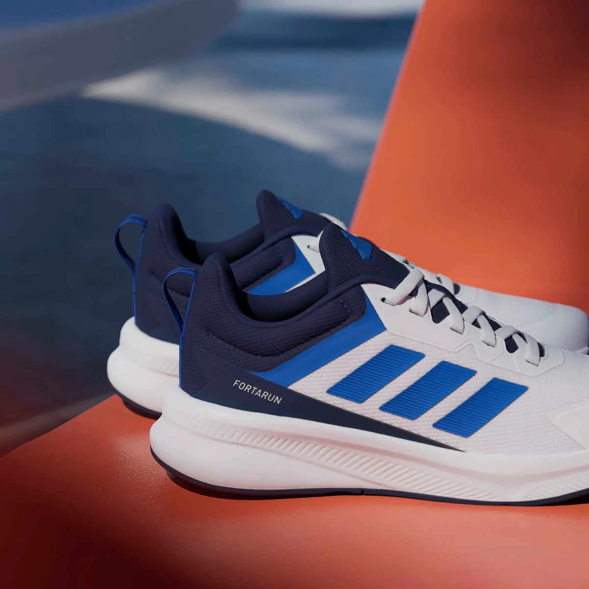 Youth FortaRun 4.0 Trainers (White/Navy/Royal Blue)