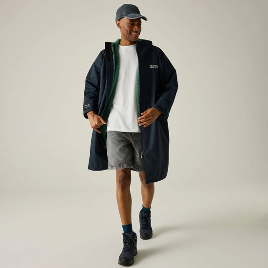 Adult Waterproof Changing Robe (Navy/Ivy Moss)