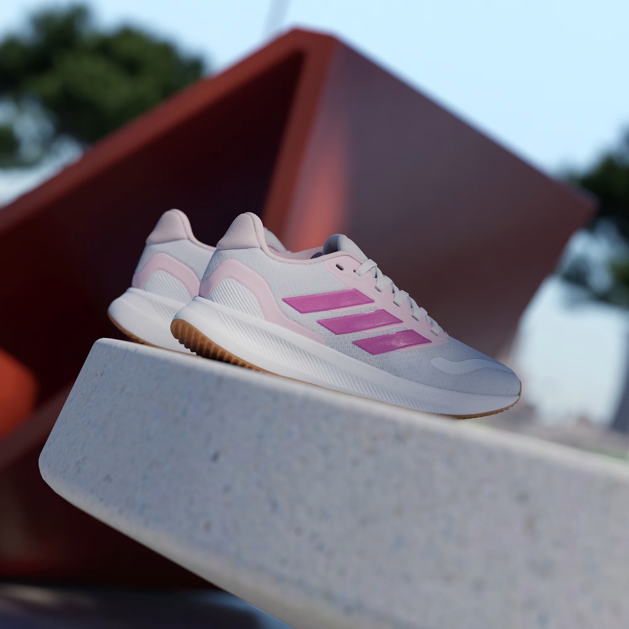 Youth Runfalcon 5 Trainers (White/Pink)