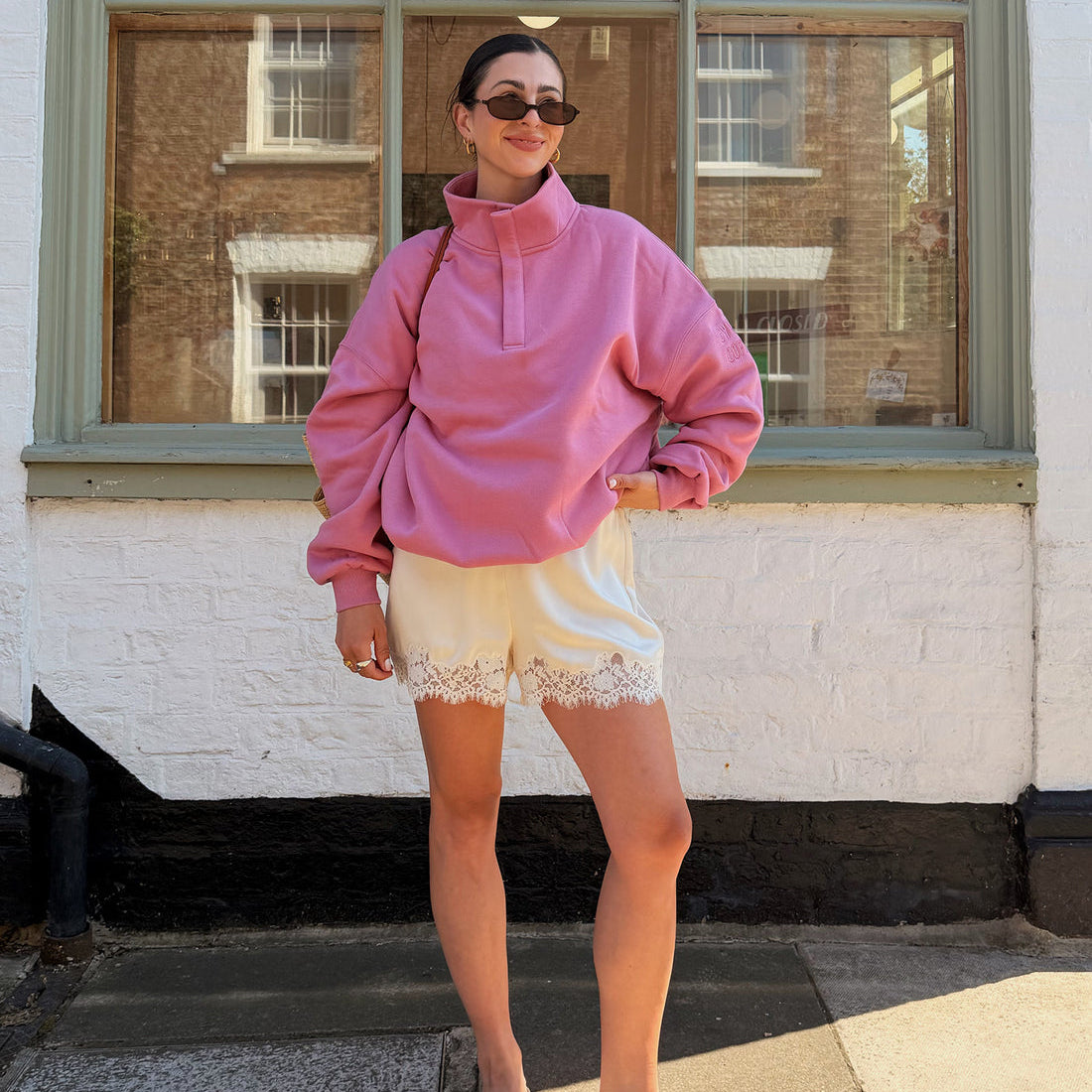 Womens Sierra Snap Collar Sweatshirt (Velvet Pink)