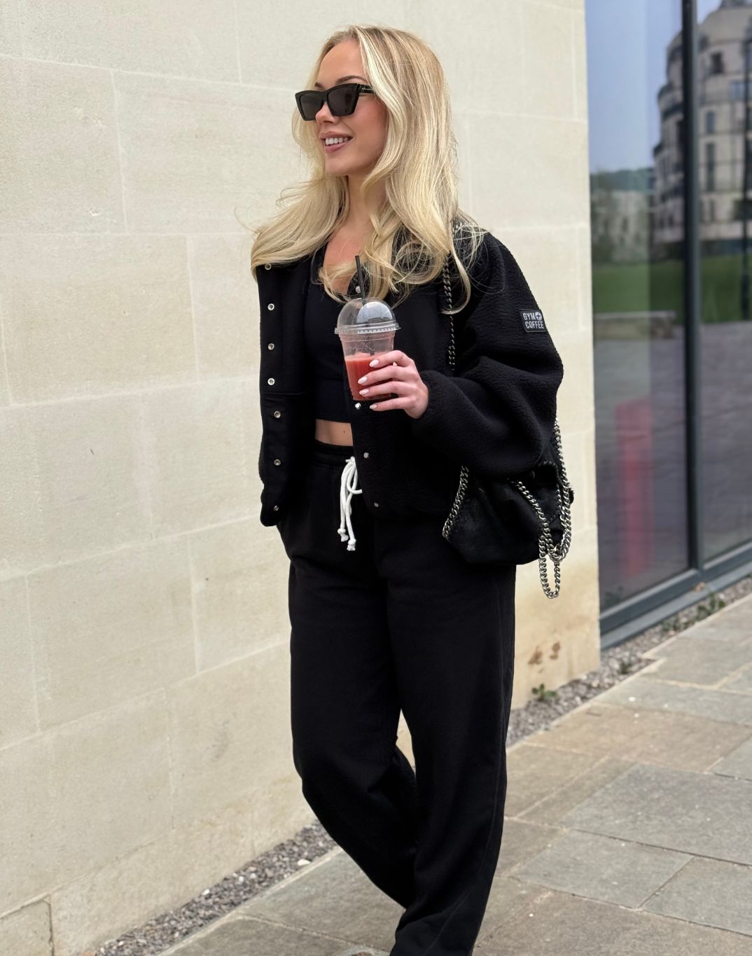 Horizon Layer Up Snap (Black)